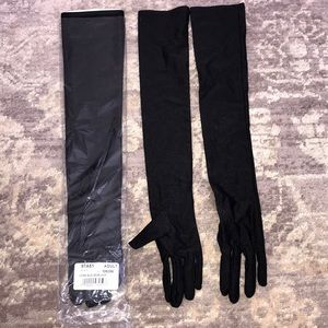 Long black gloves adult small/medium
